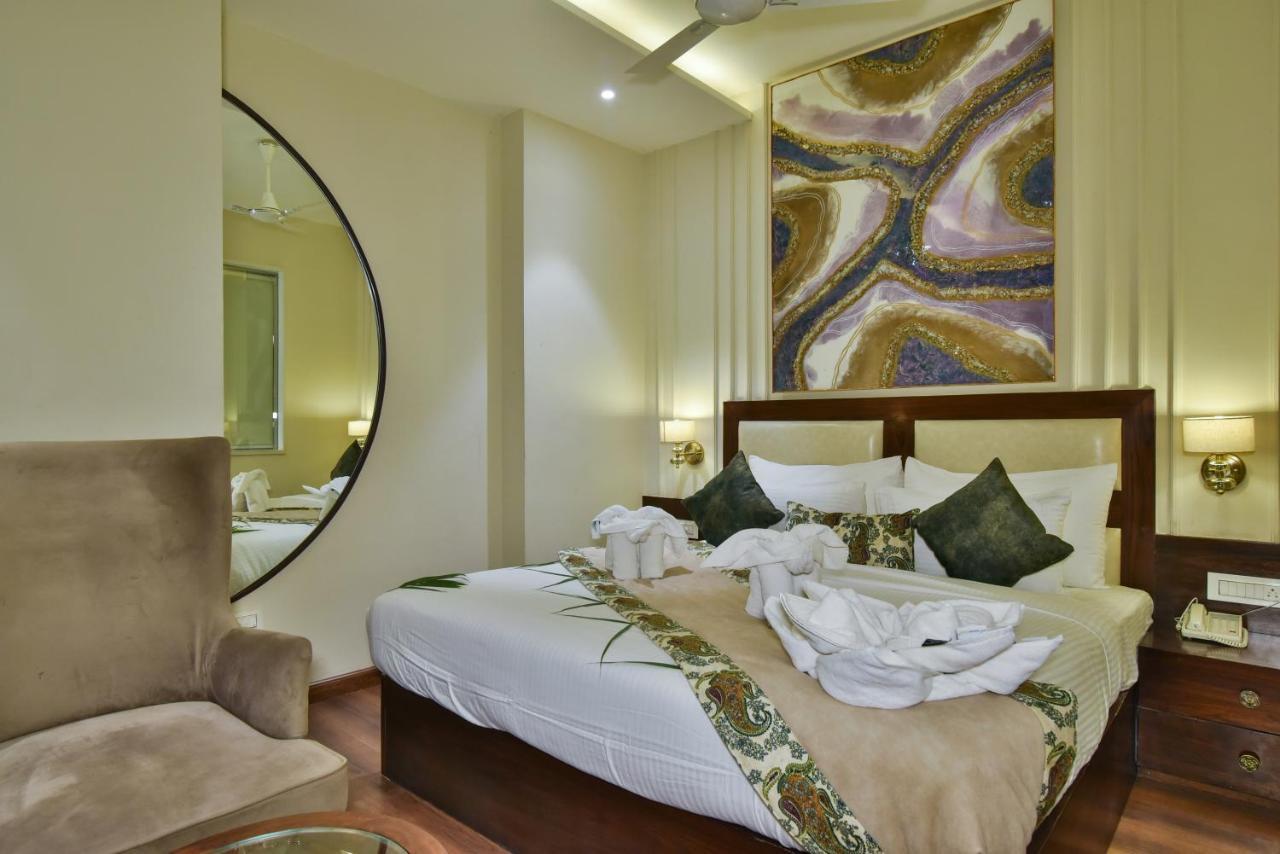 Hotel Br Grand With Nimo Club Amritsar -5 Mint From Golden Temple المظهر الخارجي الصورة